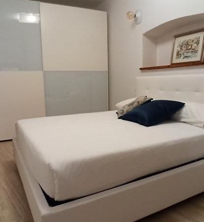 Dimora Tra Ciuchi E Poeti Appartement LʼAquila Buitenkant foto