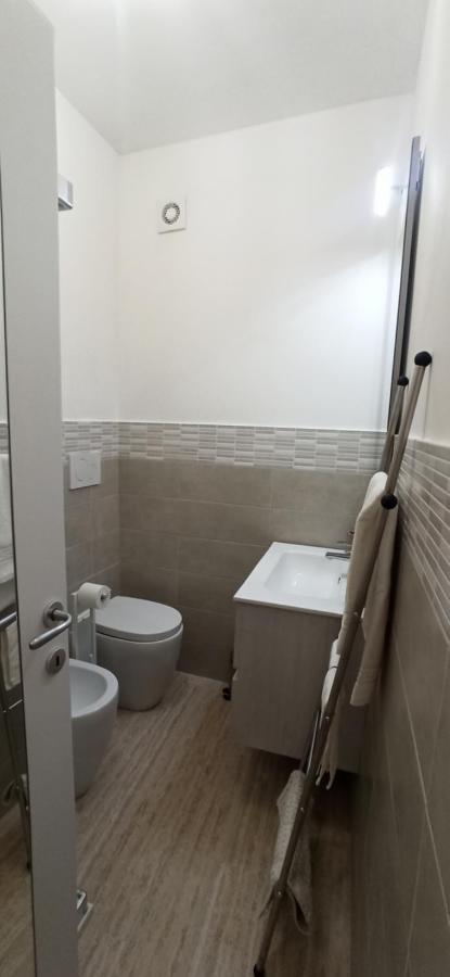 Dimora Tra Ciuchi E Poeti Appartement LʼAquila Buitenkant foto