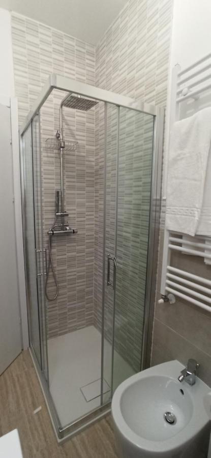 Dimora Tra Ciuchi E Poeti Appartement LʼAquila Buitenkant foto