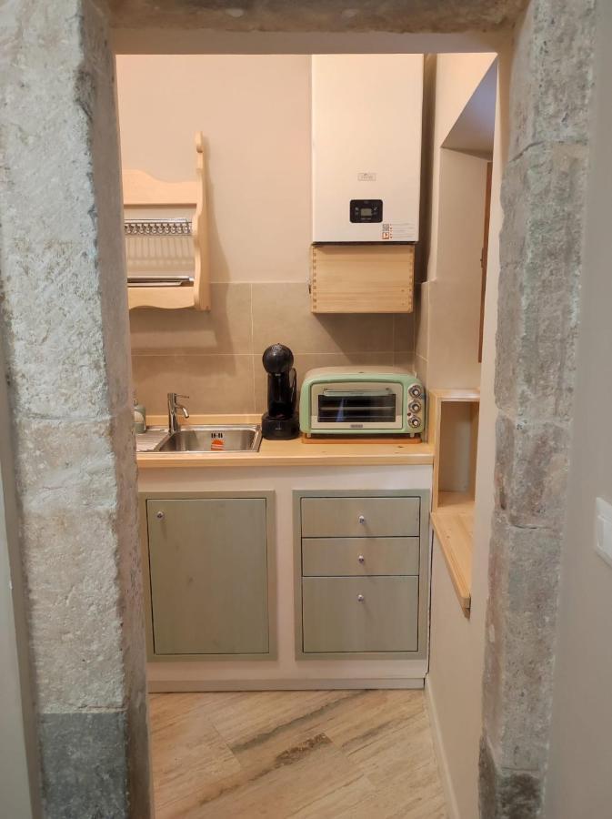 Dimora Tra Ciuchi E Poeti Appartement LʼAquila Buitenkant foto